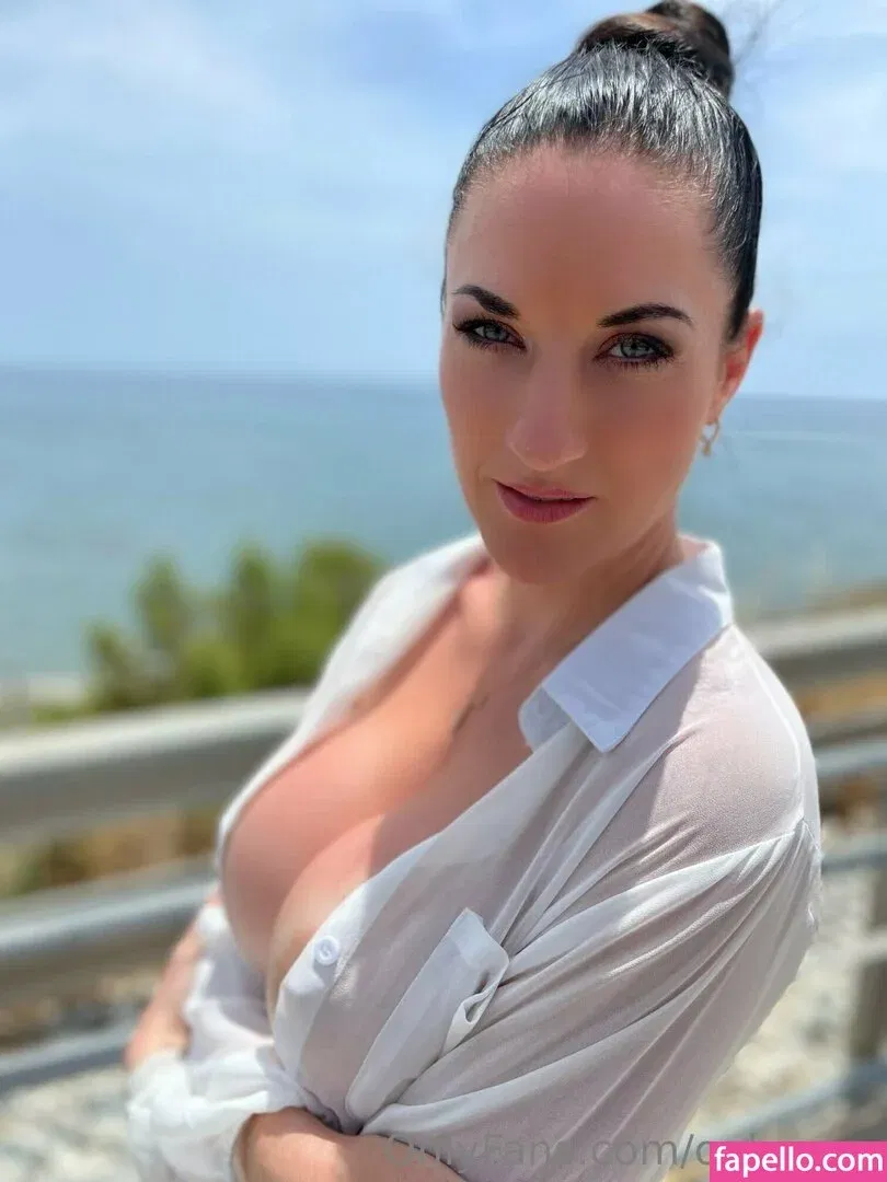 Onlyveru Onlyfans Photo Gallery 