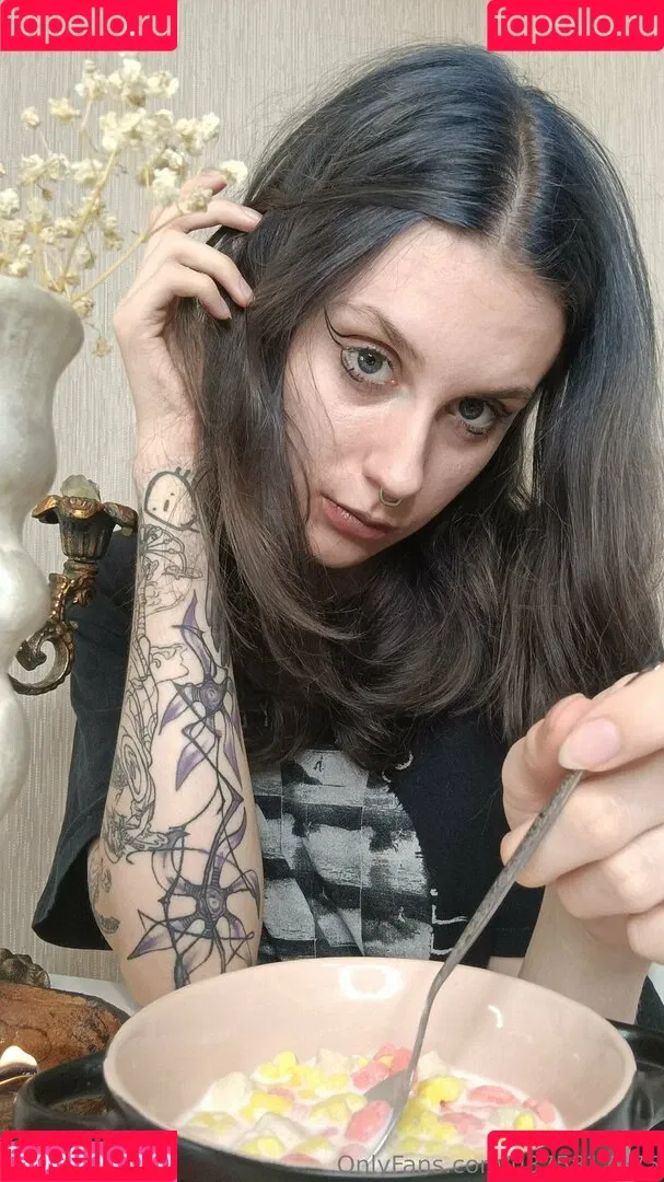 mi_mi_mi_mi Onlyfans Photo Gallery 