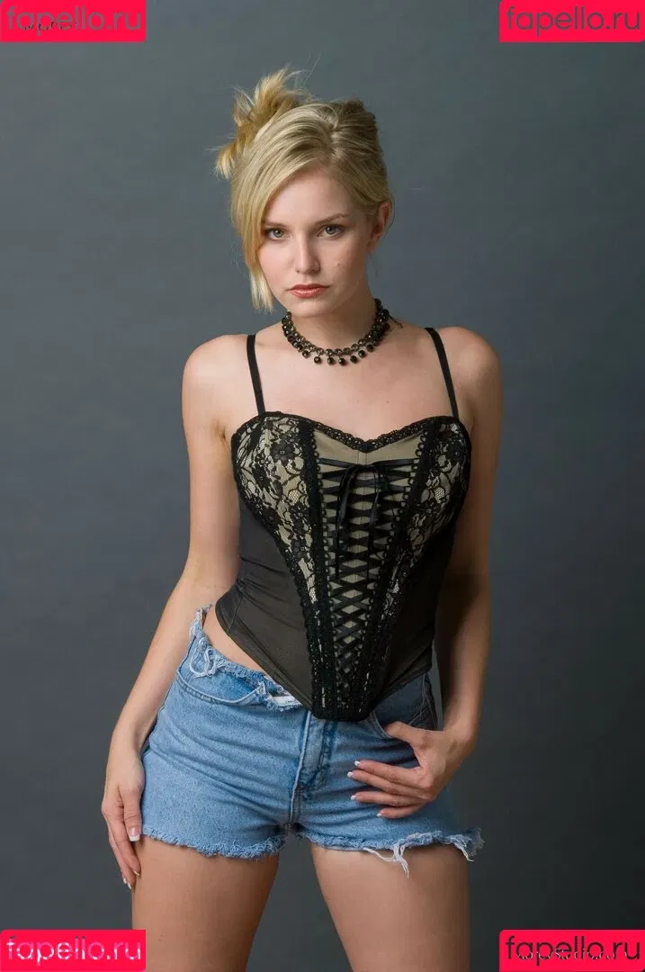 Liz Ashley Onlyfans Photo Gallery 