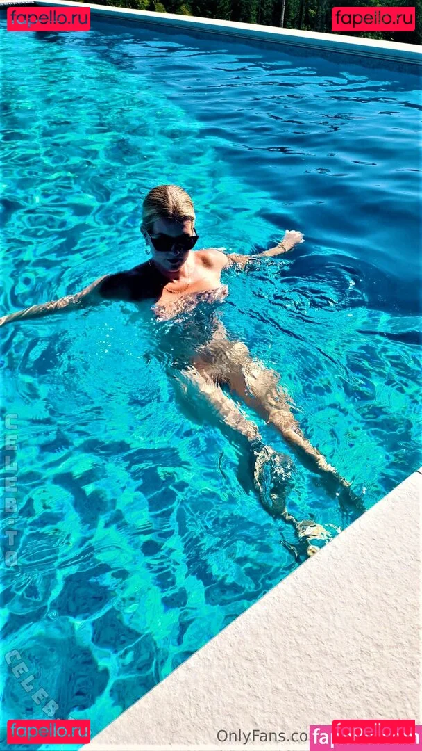 Kat W Onlyfans Photo Gallery 