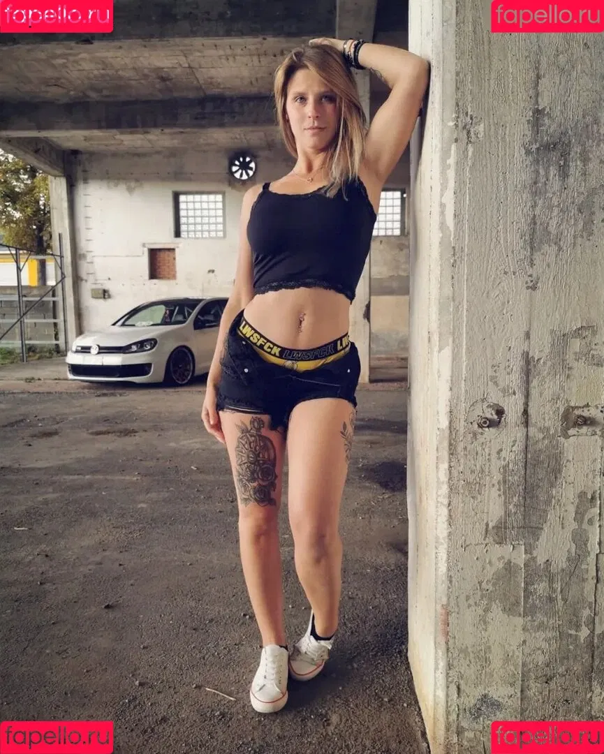 Christiiin Onlyfans Photo Gallery 