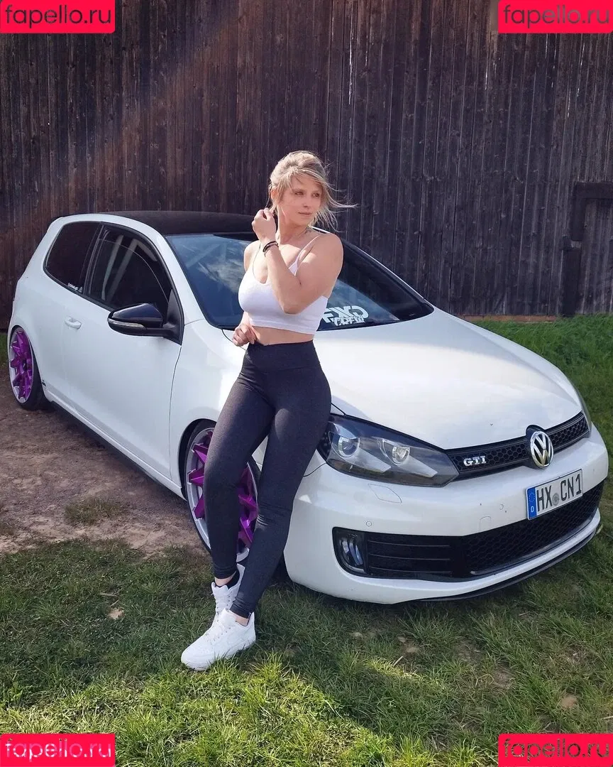 Christiiin Onlyfans Photo Gallery 