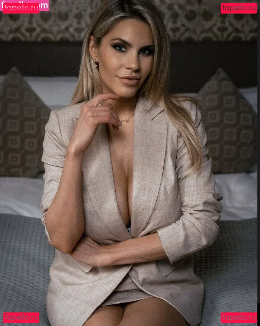 Fleur Conradi Onlyfans Photo Gallery 