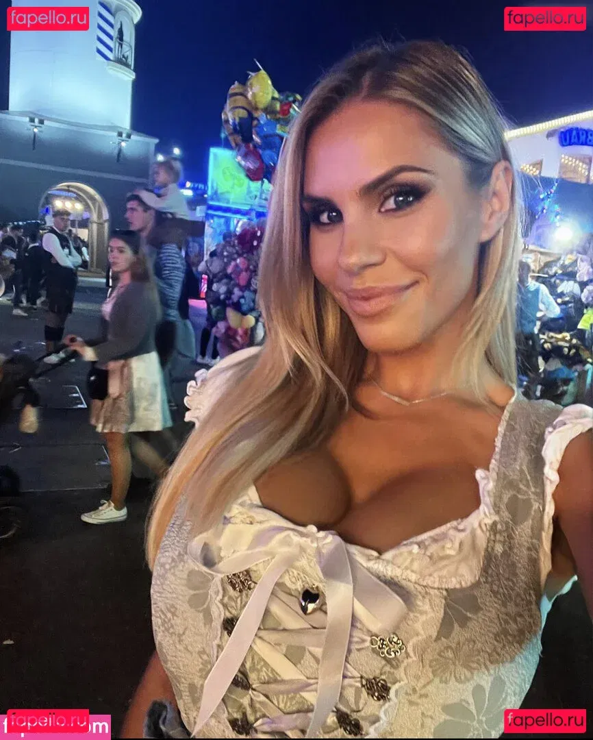 Fleur Conradi Onlyfans Photo Gallery 