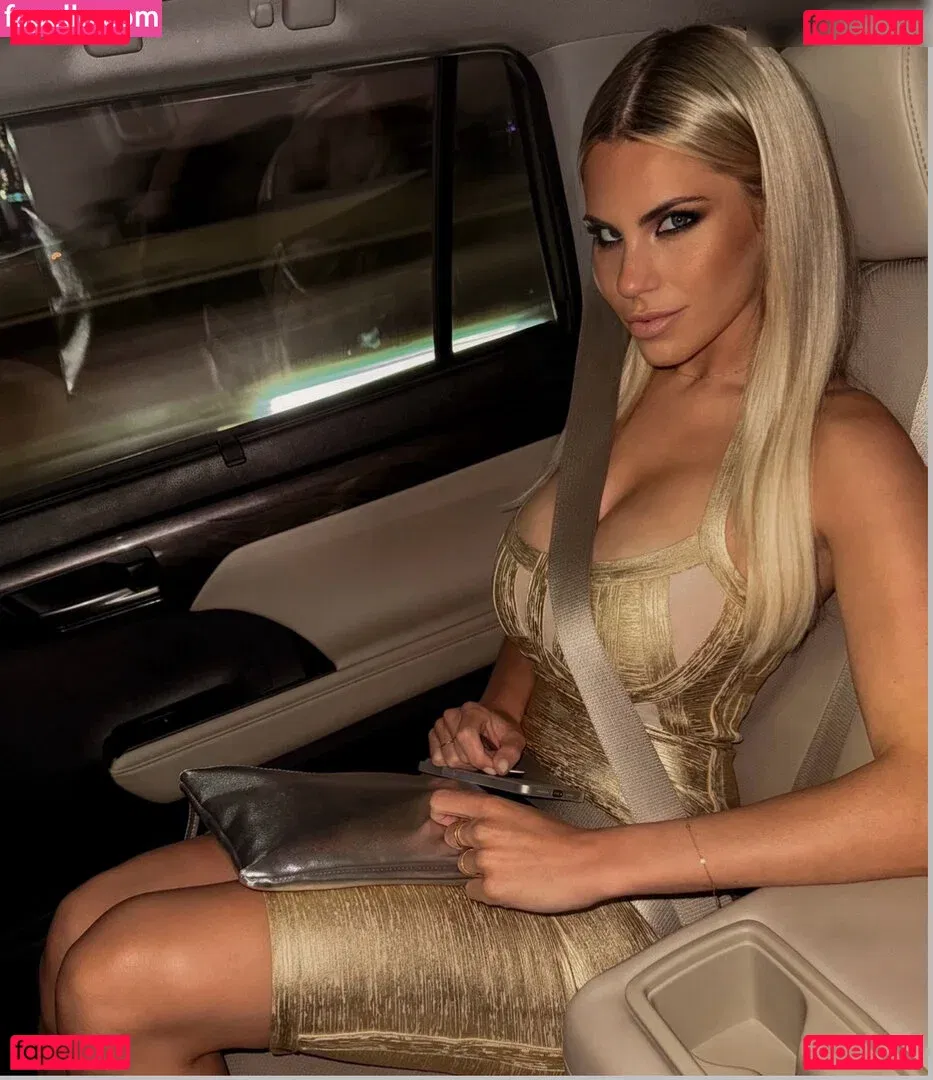 Fleur Conradi Onlyfans Photo Gallery 