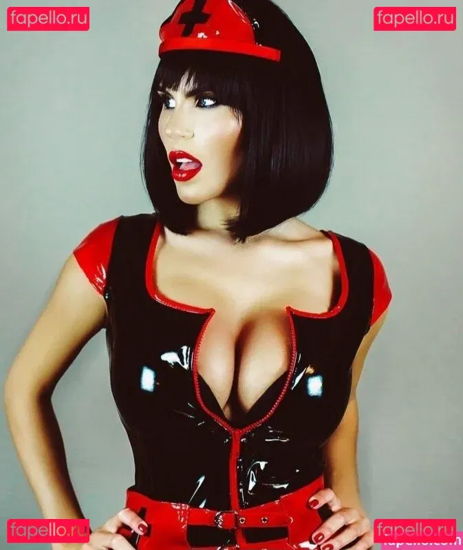 Fleur Conradi Onlyfans Photo Gallery 