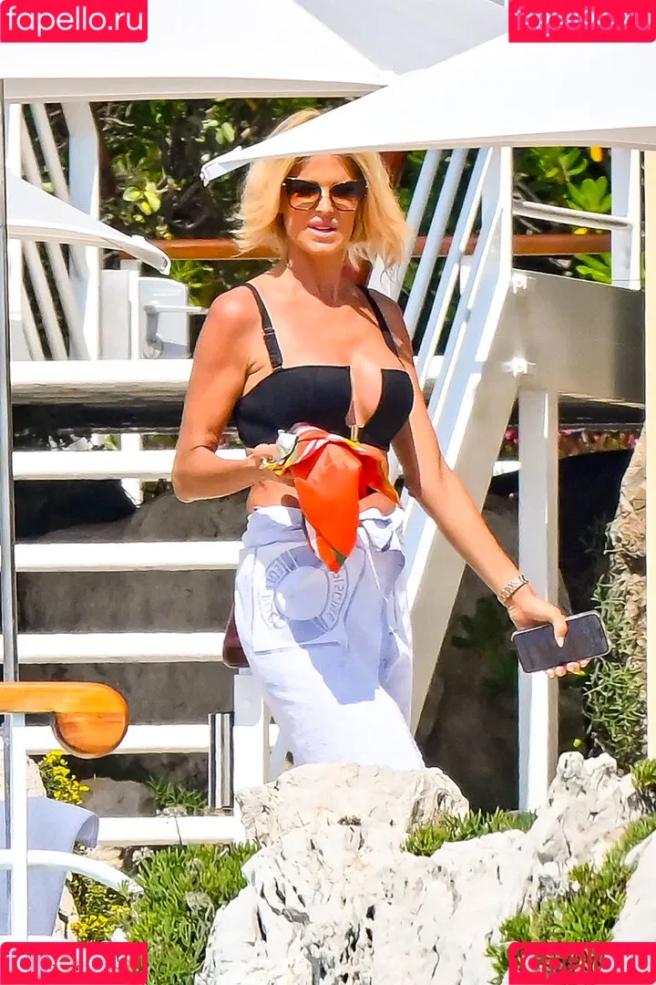 Victoria Silvstedt Onlyfans Photo Gallery 