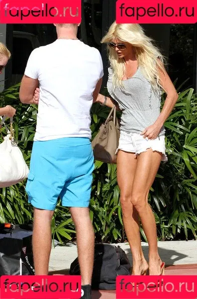 Victoria Silvstedt Onlyfans Photo Gallery 