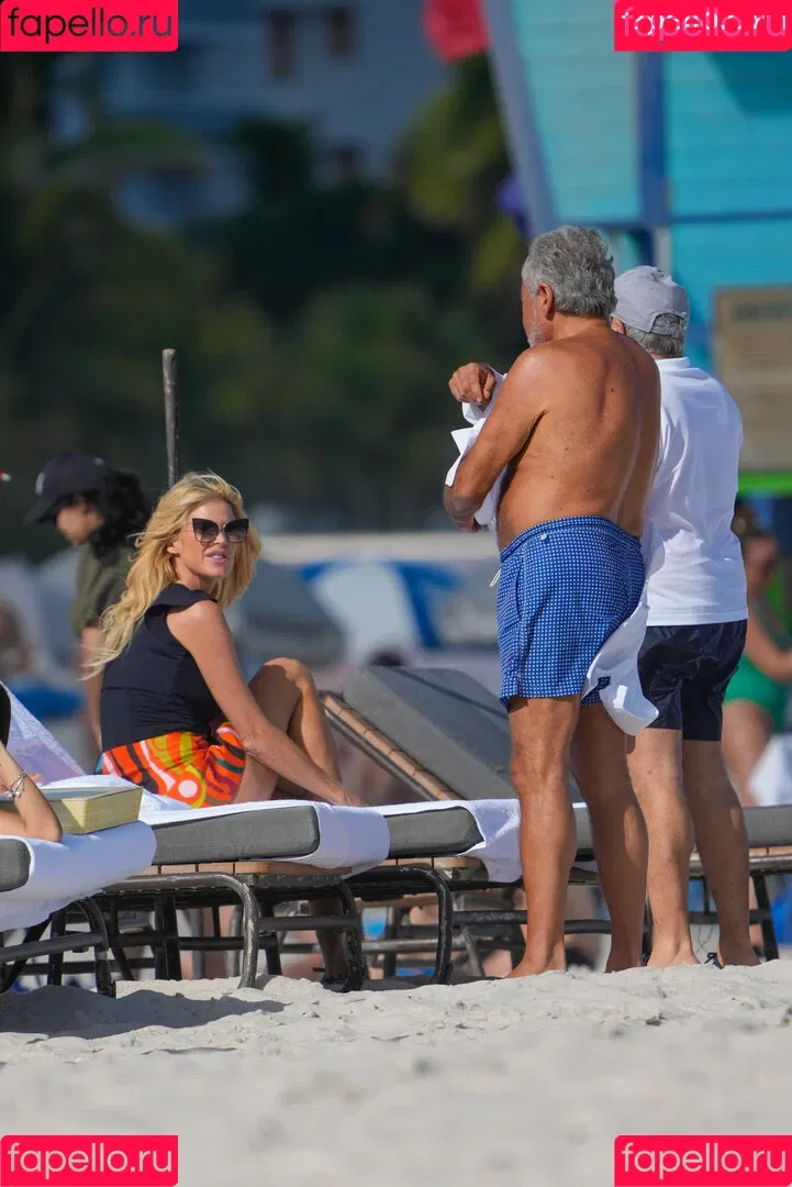 Victoria Silvstedt Onlyfans Photo Gallery 
