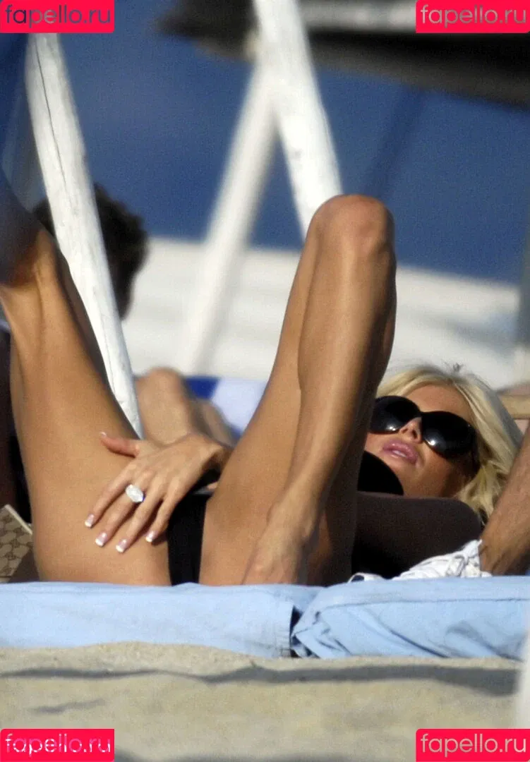 Victoria Silvstedt Onlyfans Photo Gallery 