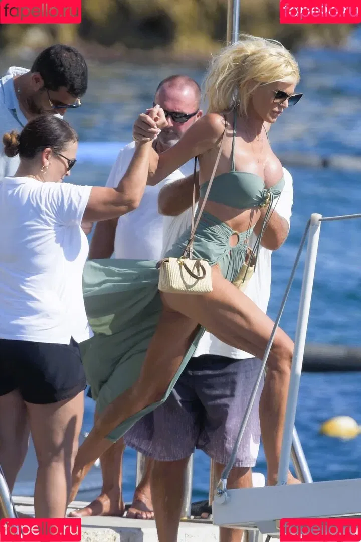 Victoria Silvstedt Onlyfans Photo Gallery 