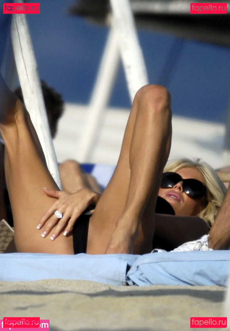 Victoria Silvstedt Onlyfans Photo Gallery 