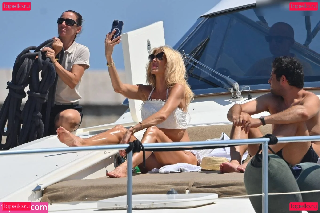 Victoria Silvstedt Onlyfans Photo Gallery 