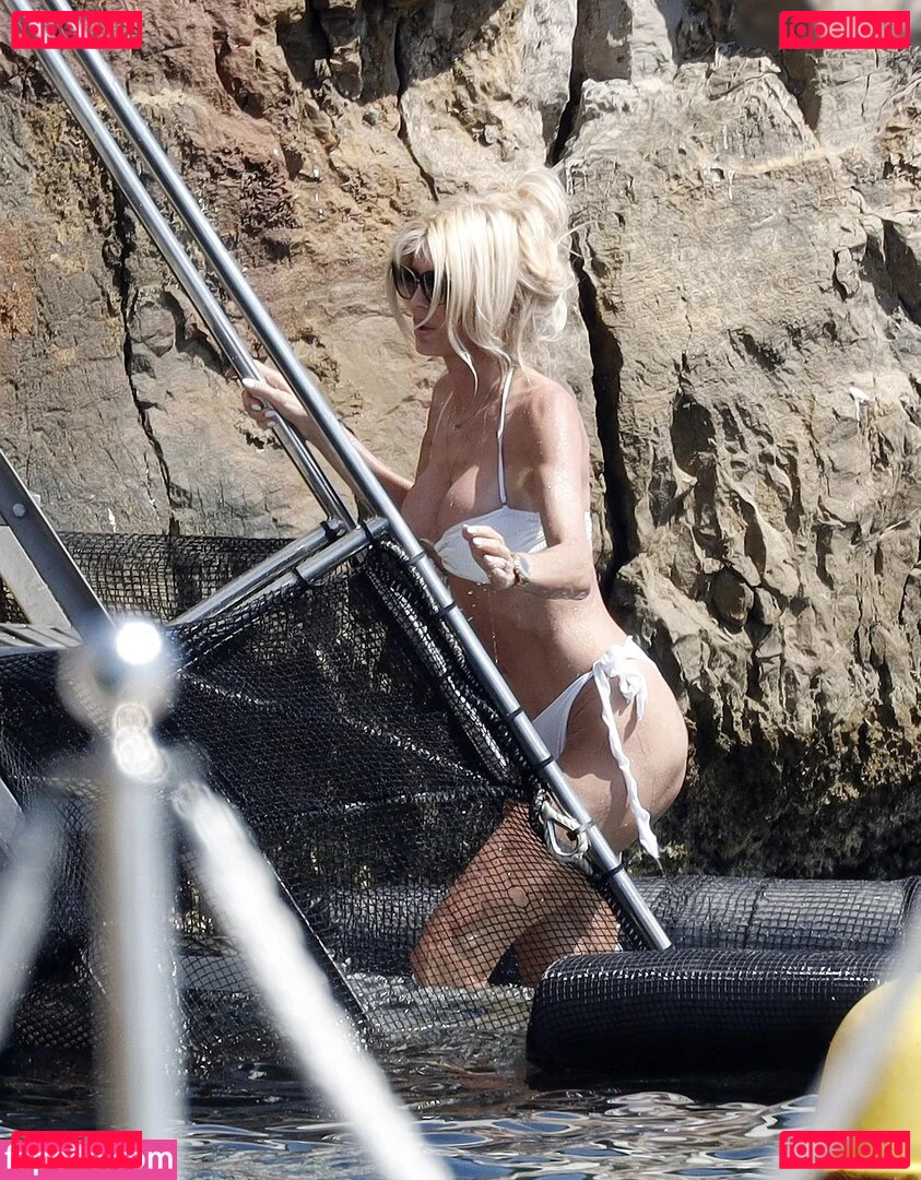 Victoria Silvstedt Onlyfans Photo Gallery 