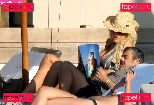 Victoria Silvstedt Onlyfans Photo Gallery 