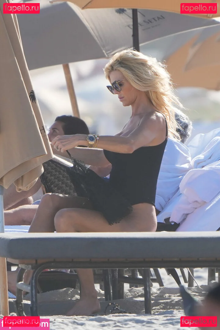 Victoria Silvstedt Onlyfans Photo Gallery 