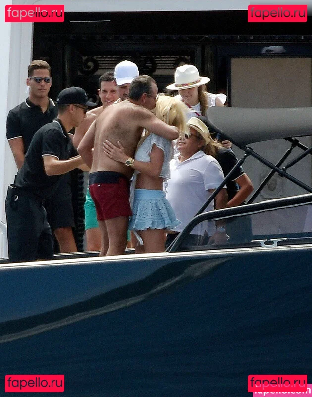 Victoria Silvstedt Onlyfans Photo Gallery 