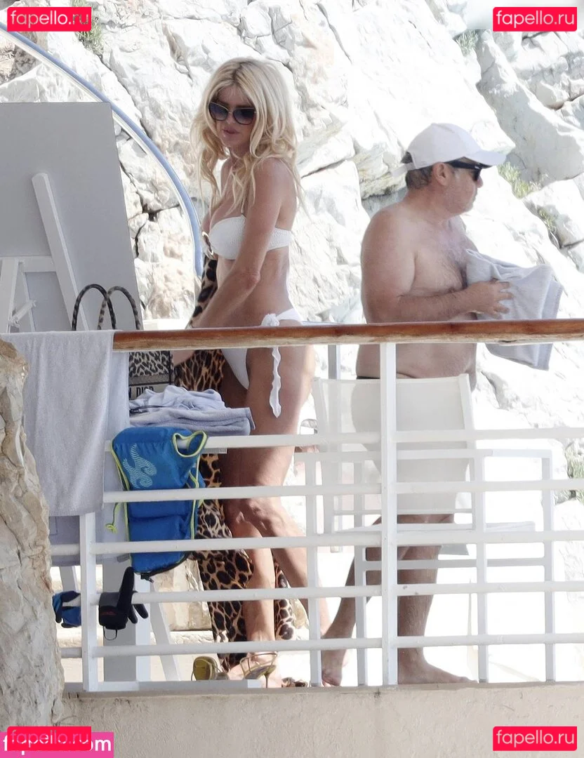 Victoria Silvstedt Onlyfans Photo Gallery 