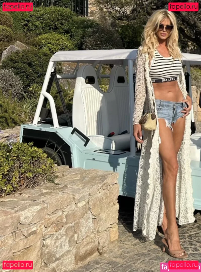 Victoria Silvstedt Onlyfans Photo Gallery 