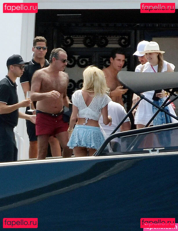 Victoria Silvstedt Onlyfans Photo Gallery 