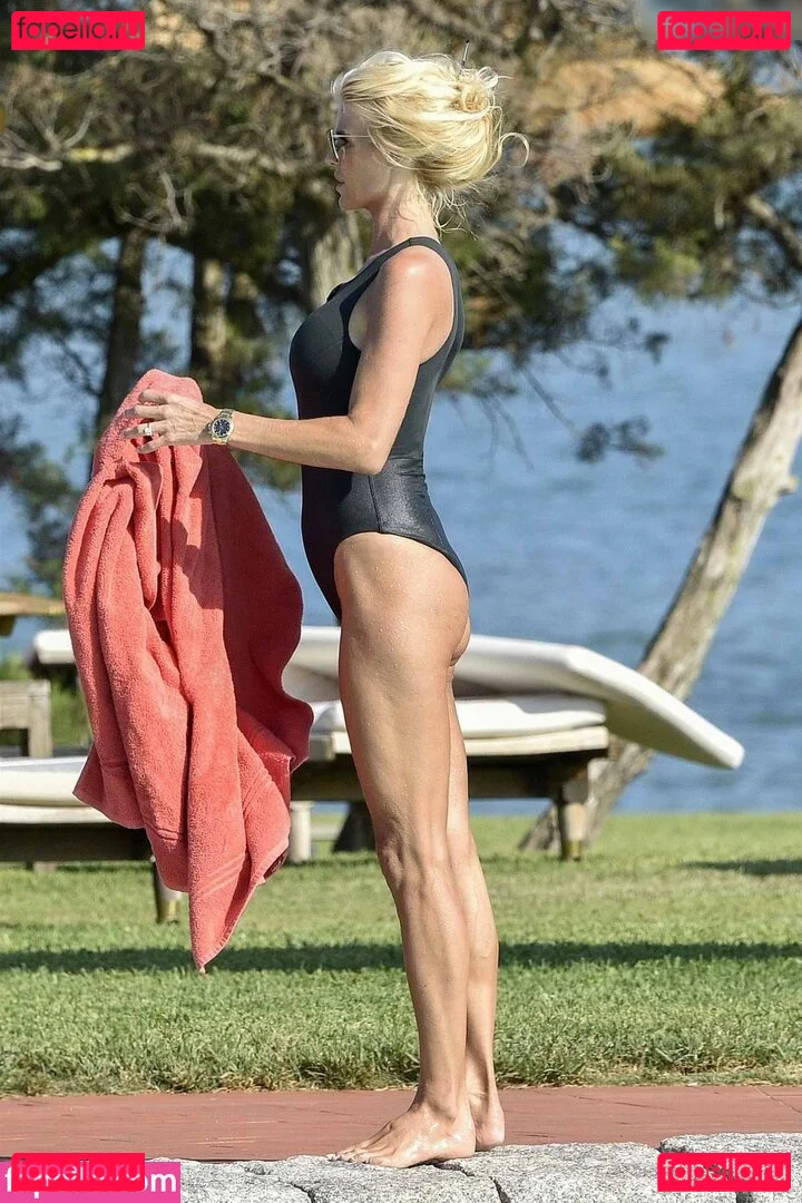 Victoria Silvstedt Onlyfans Photo Gallery 