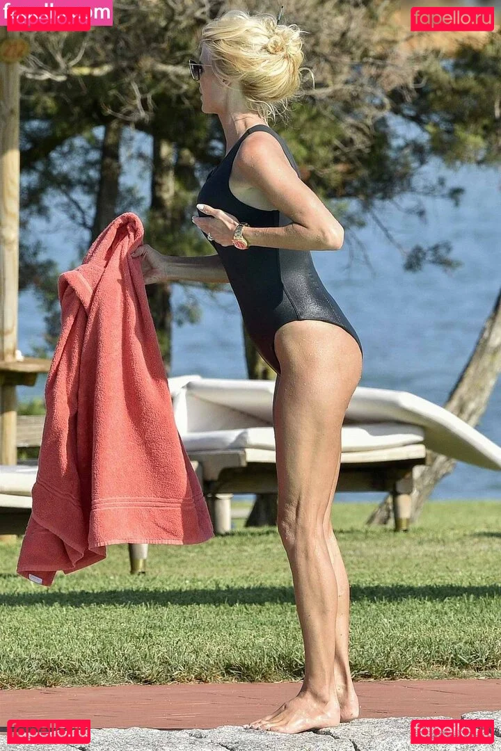 Victoria Silvstedt Onlyfans Photo Gallery 