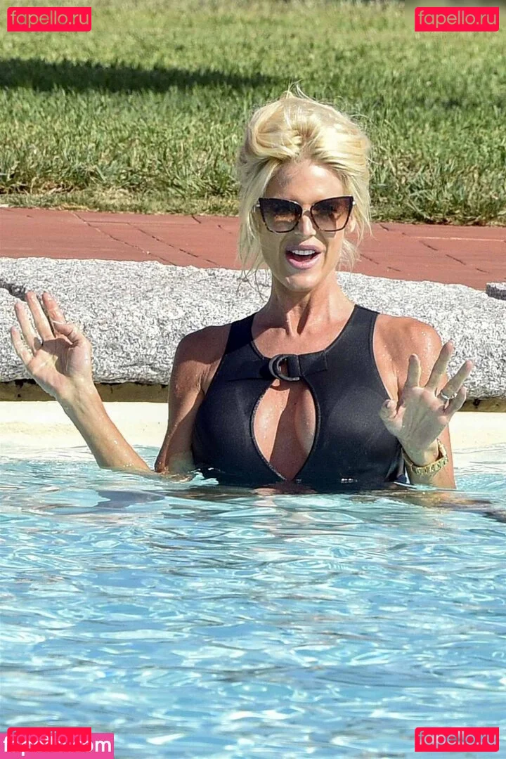 Victoria Silvstedt Onlyfans Photo Gallery 