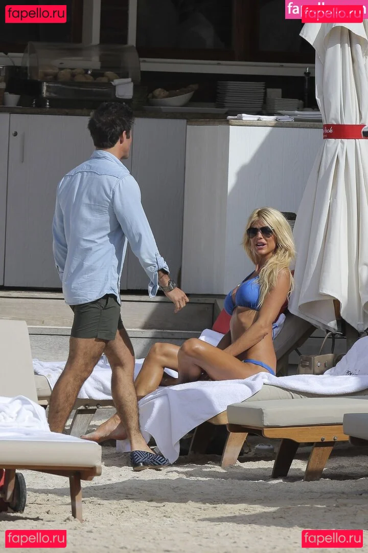 Victoria Silvstedt Onlyfans Photo Gallery 