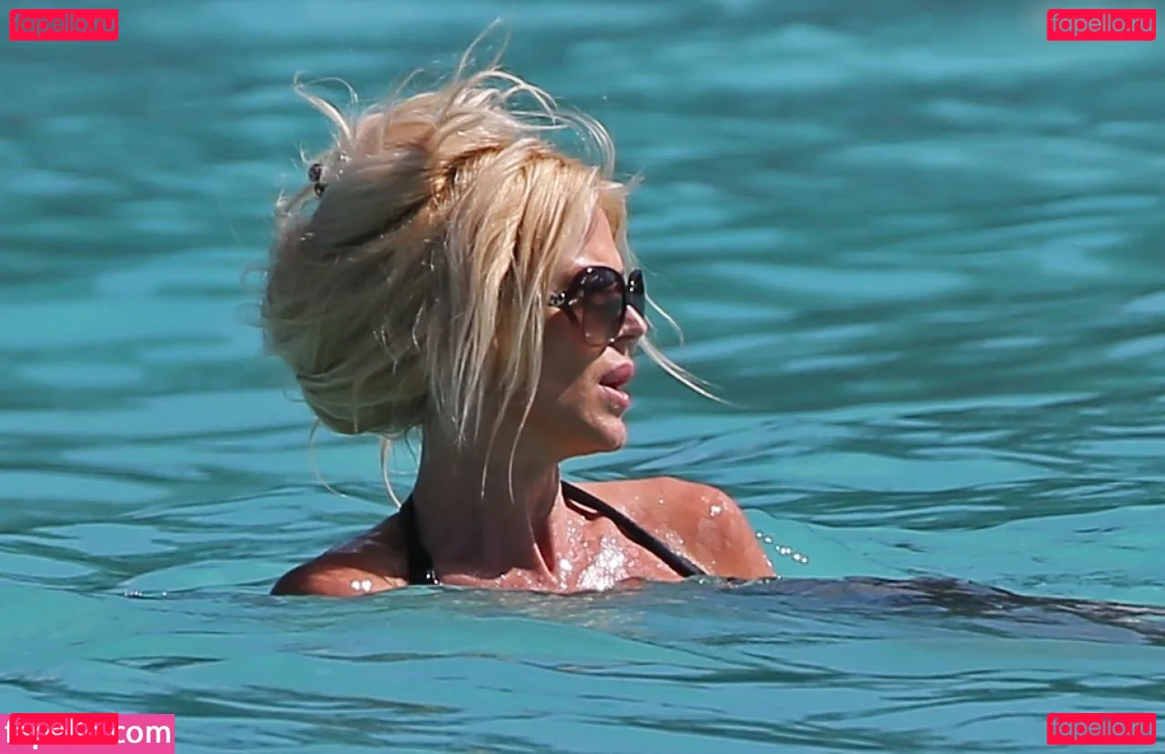 Victoria Silvstedt Onlyfans Photo Gallery 