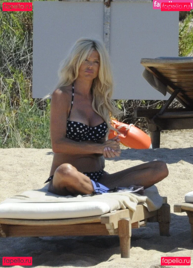 Victoria Silvstedt Onlyfans Photo Gallery 