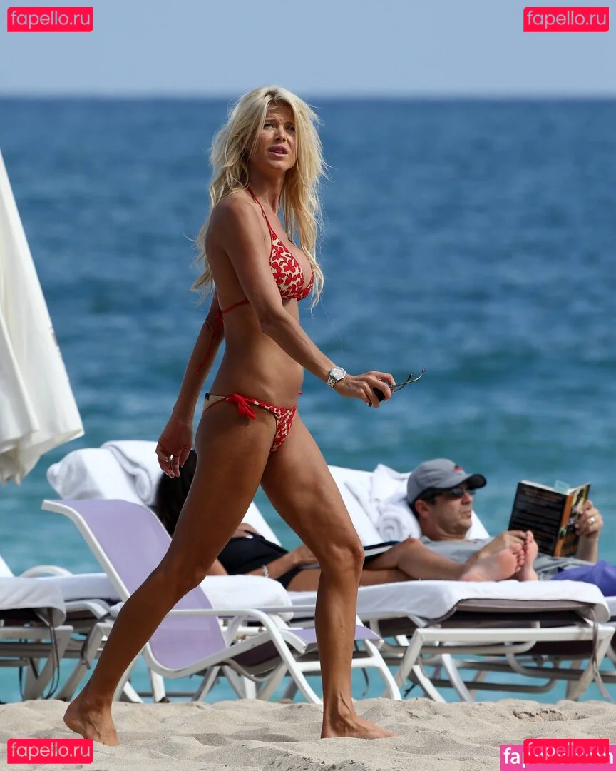 Victoria Silvstedt Onlyfans Photo Gallery 