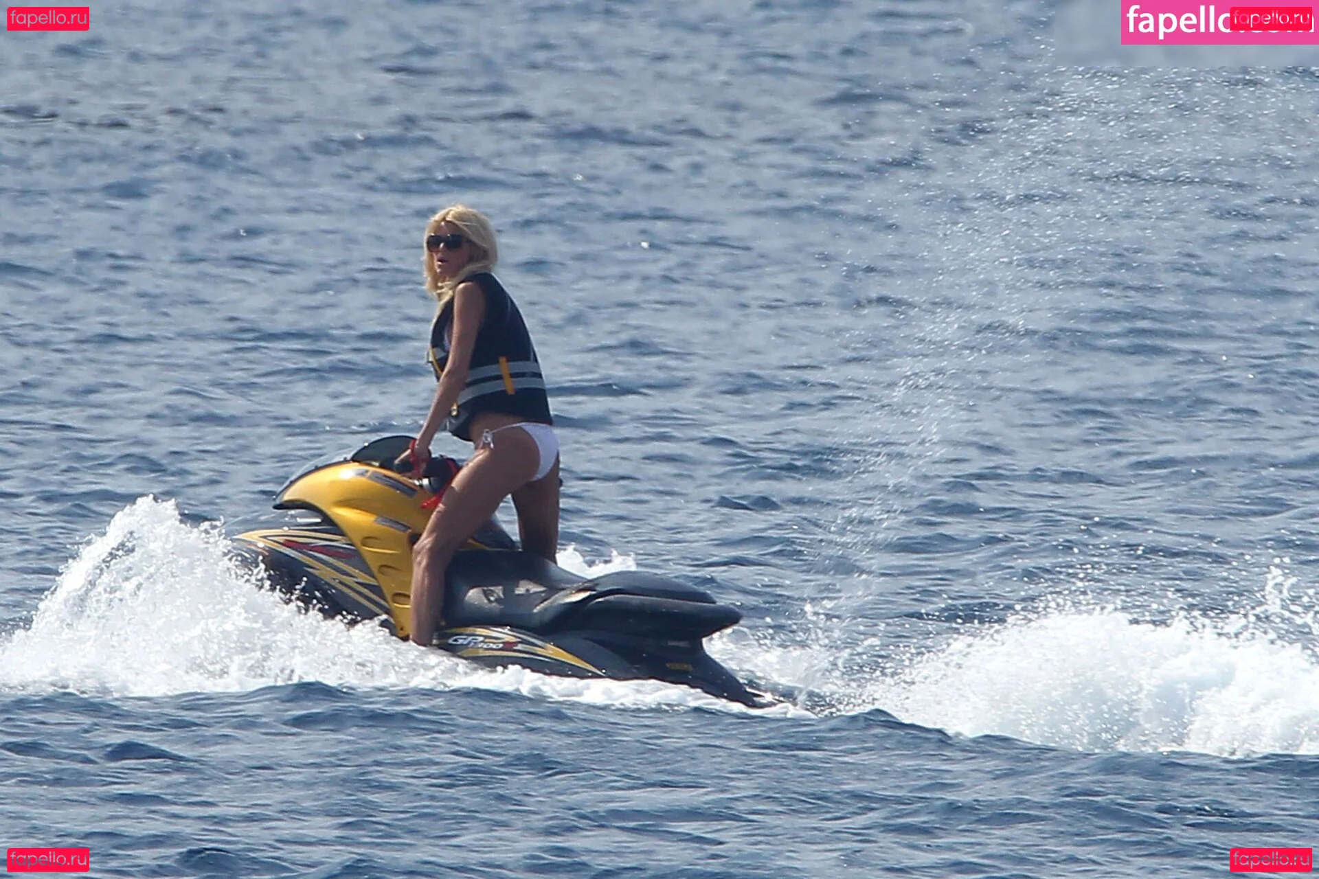 Victoria Silvstedt Onlyfans Photo Gallery 