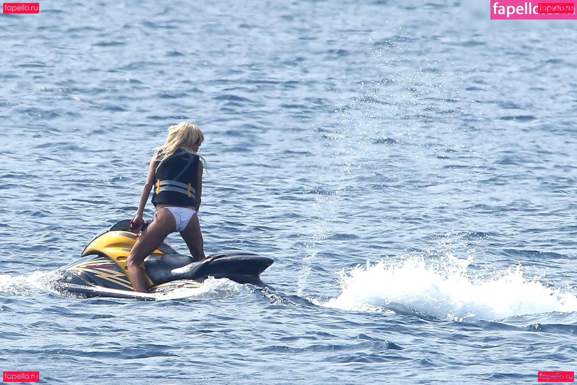 Victoria Silvstedt Onlyfans Photo Gallery 