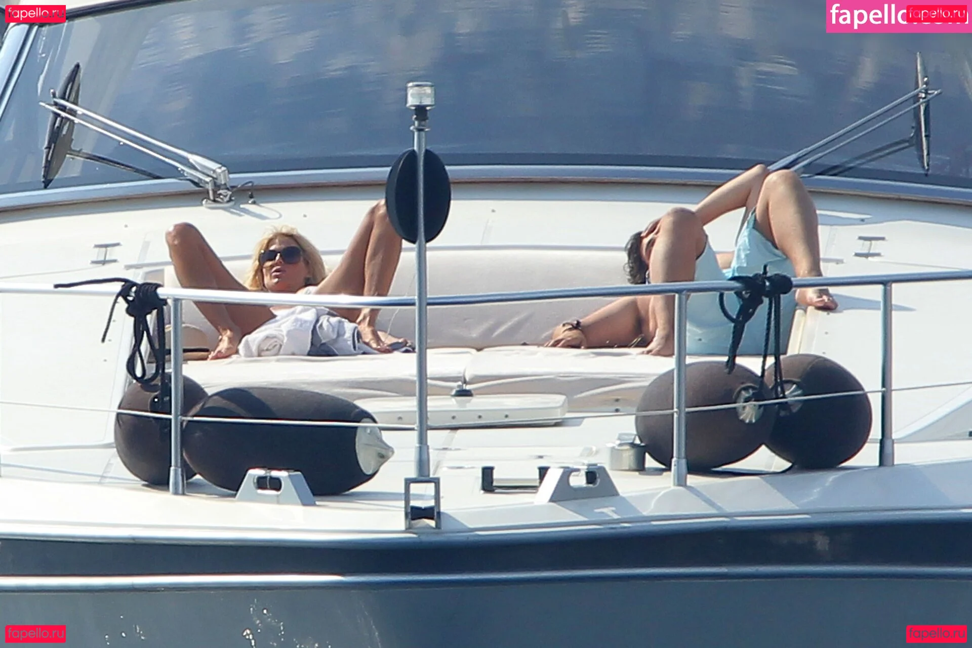 Victoria Silvstedt Onlyfans Photo Gallery 