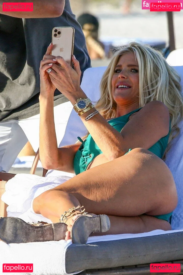 Victoria Silvstedt Onlyfans Photo Gallery 