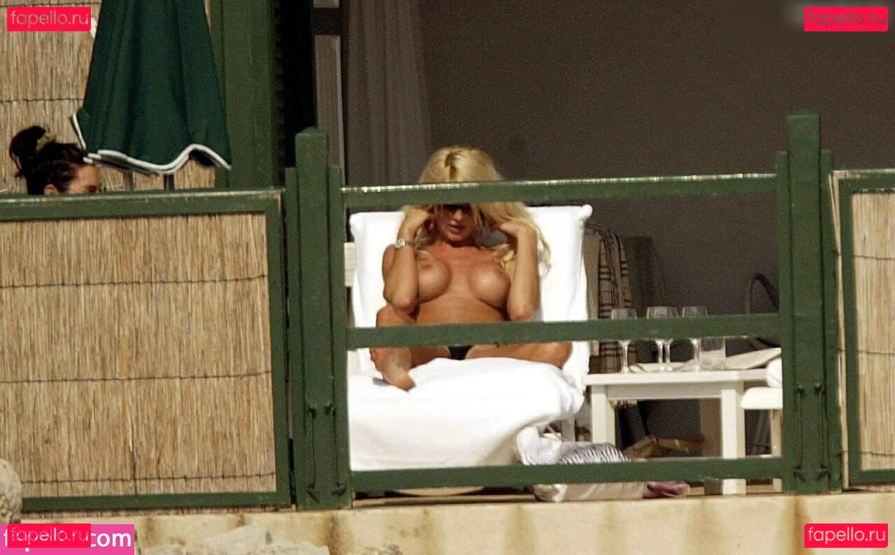 Victoria Silvstedt Onlyfans Photo Gallery 