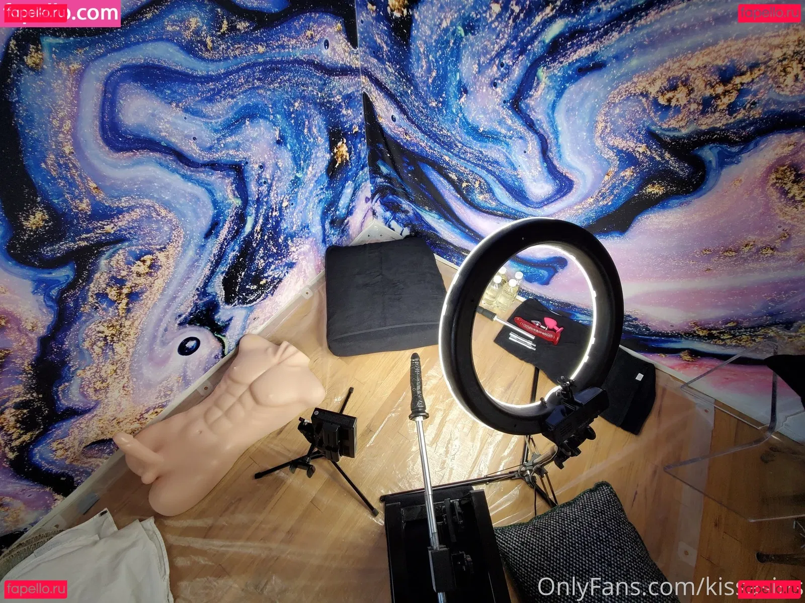 Kissasins Onlyfans Photo Gallery 