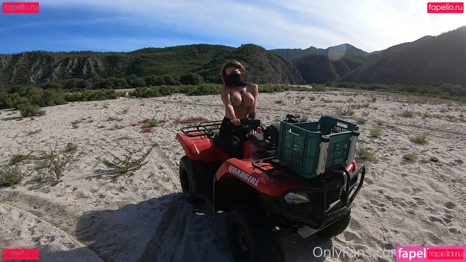 Kissasins Onlyfans Photo Gallery 