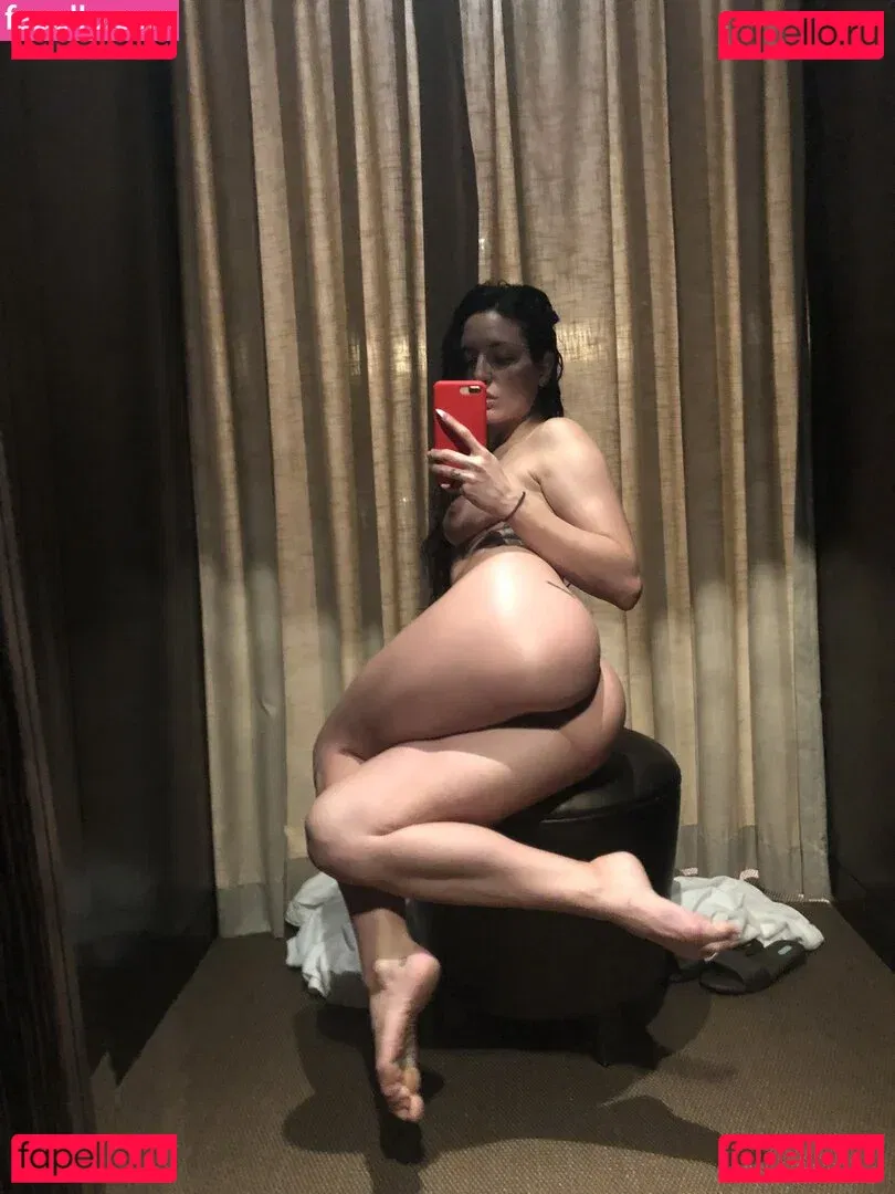 Kissasins Onlyfans Photo Gallery 