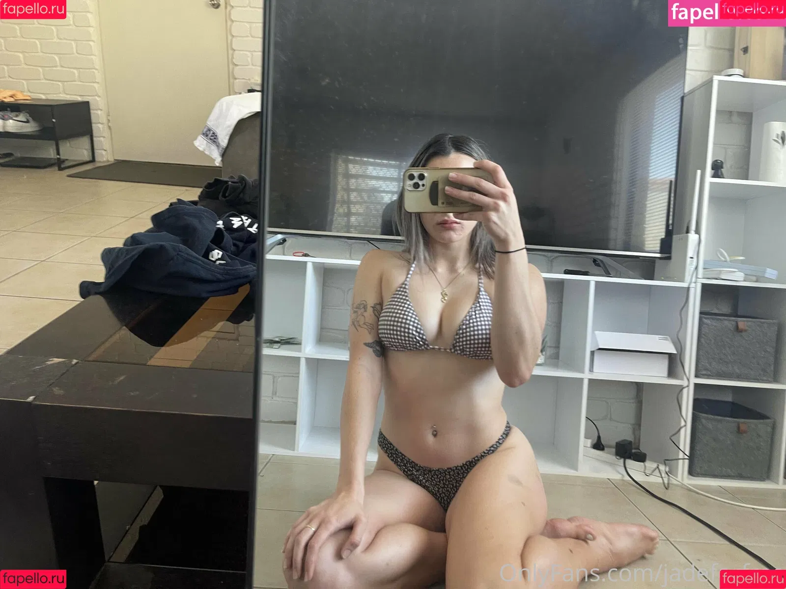 jadesfree Onlyfans Photo Gallery 