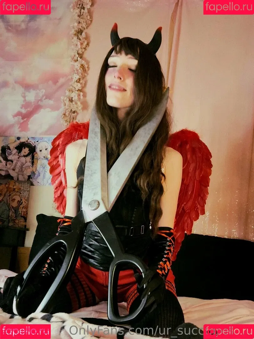 ur_succubus_gf Onlyfans Photo Gallery 