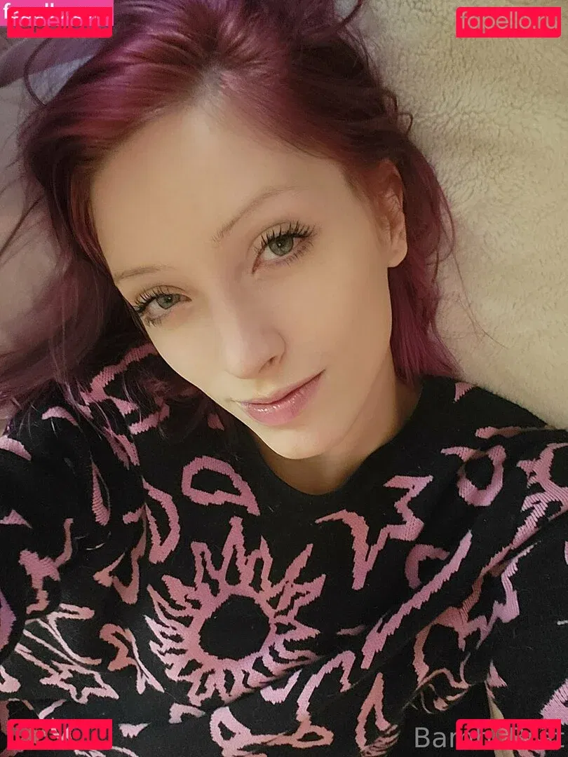 ur_succubus_gf Onlyfans Photo Gallery 