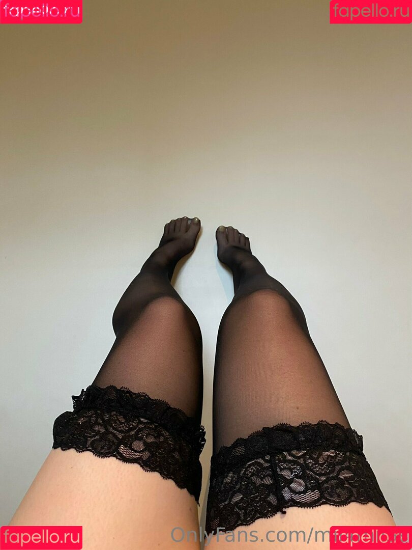 mil4mil3s Onlyfans Photo Gallery 