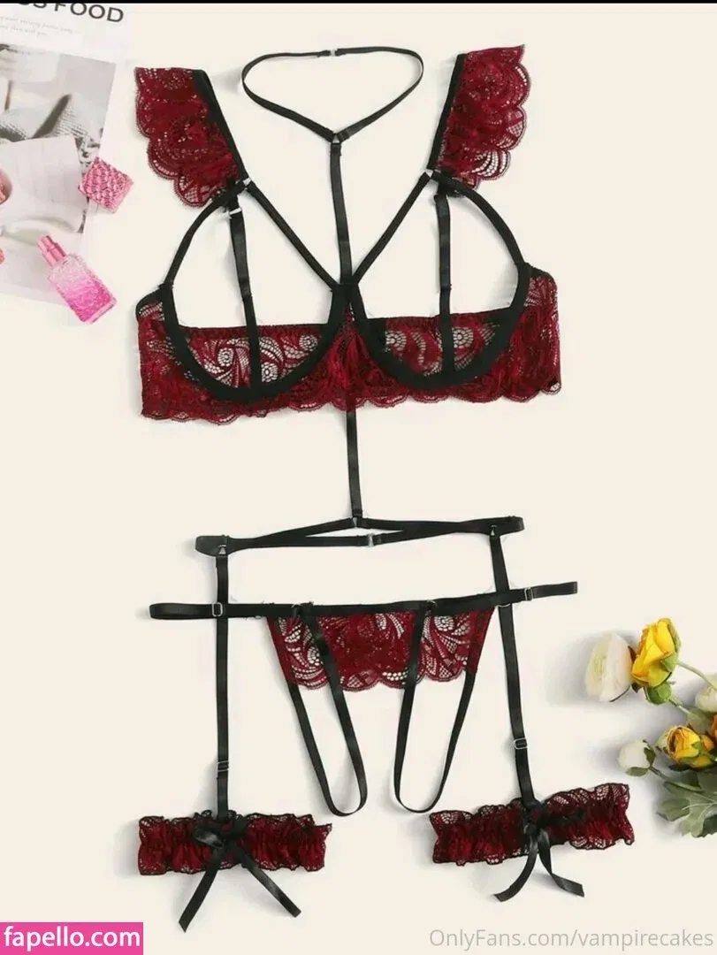 vampirecakes Onlyfans Photo Gallery 