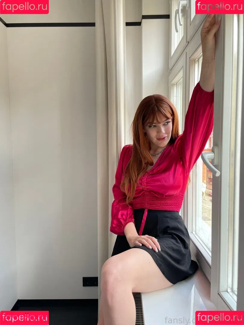 AniRay Onlyfans Photo Gallery 