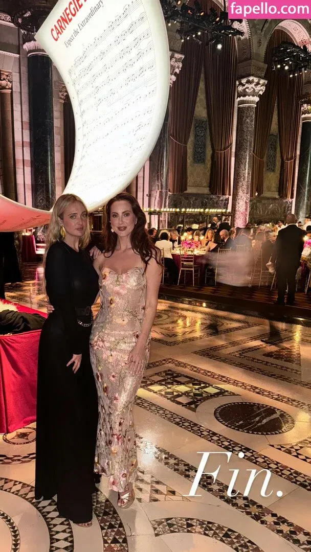 AniRay Onlyfans Photo Gallery 