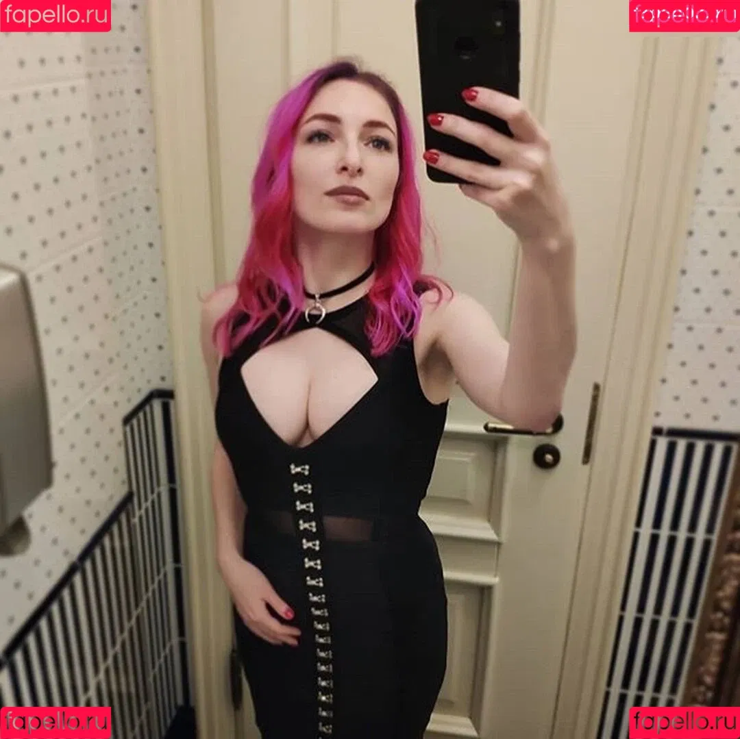 Elvira Susse Onlyfans Photo Gallery 
