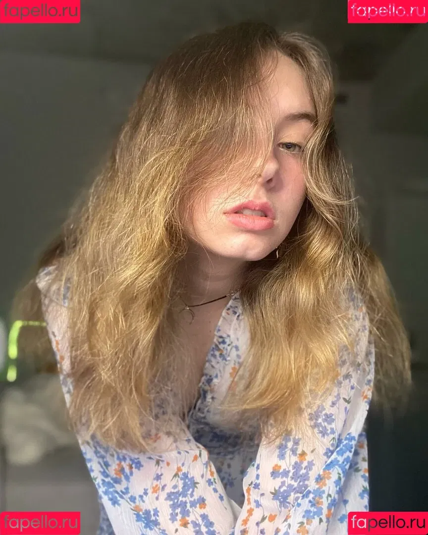 CruelRice Onlyfans Photo Gallery 