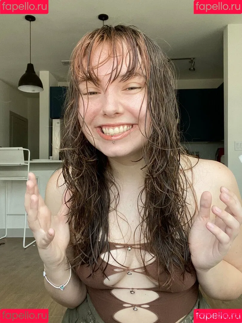 CruelRice Onlyfans Photo Gallery 