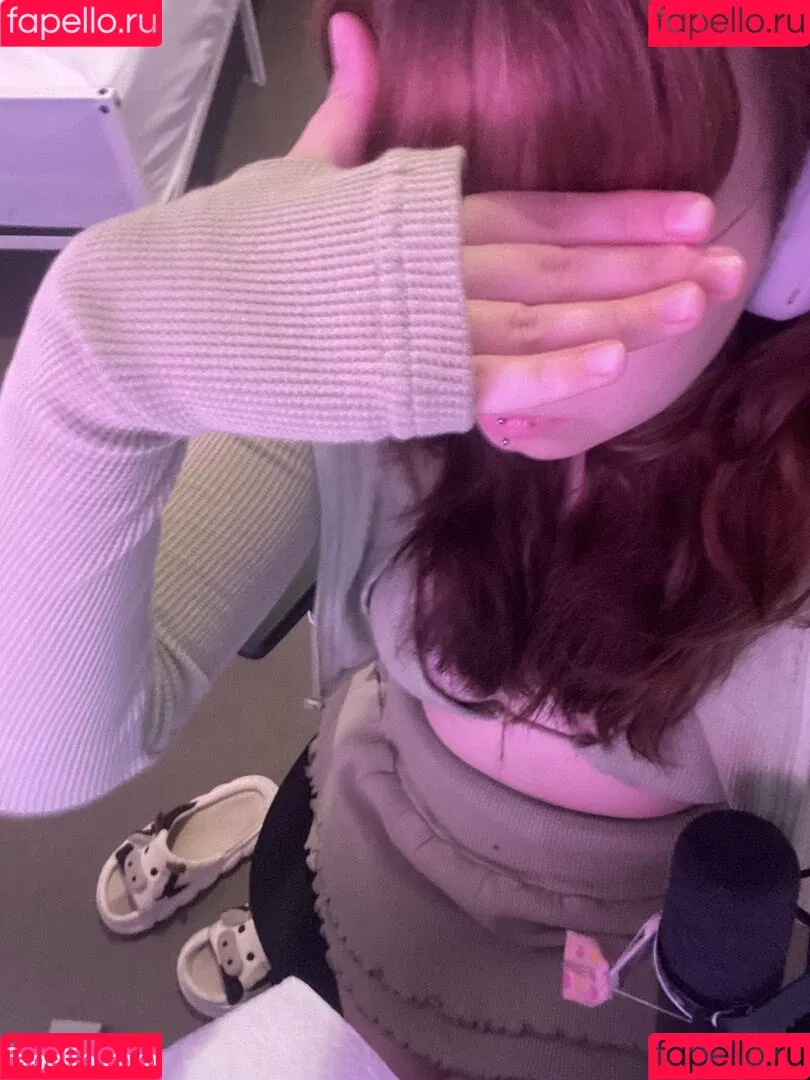 CruelRice Onlyfans Photo Gallery 